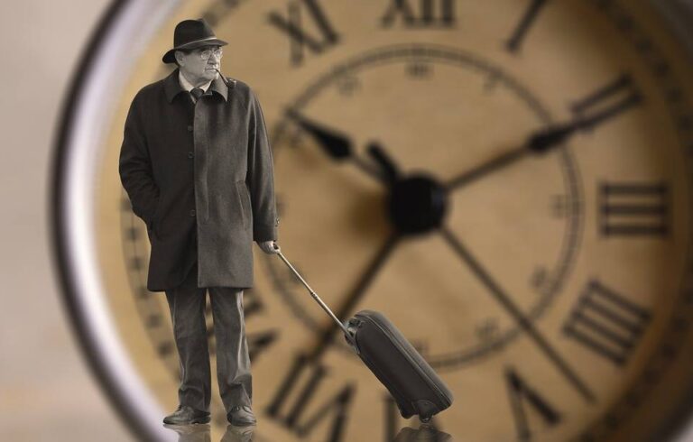 Reparación y Restauración de Relojes de pared en Barcelona